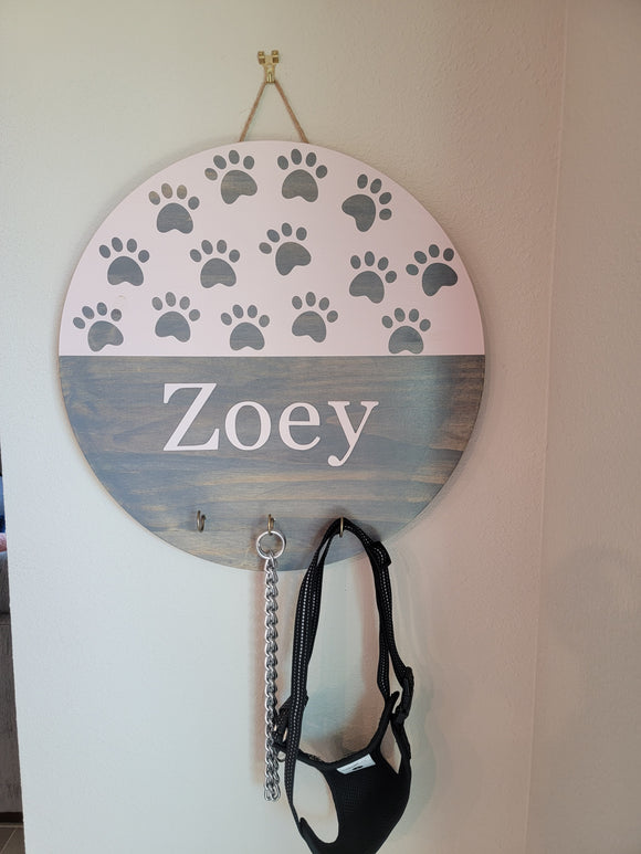 Personalized dog leash holder